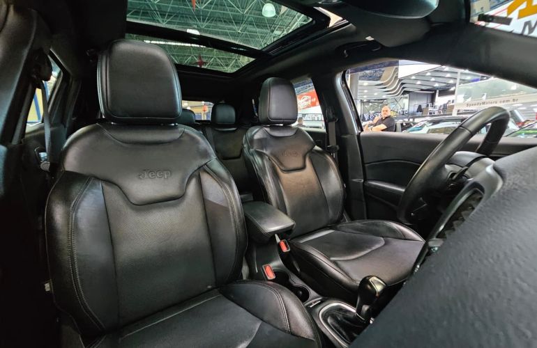 Jeep Compass 2.0 16V S 4x4 - Foto #8