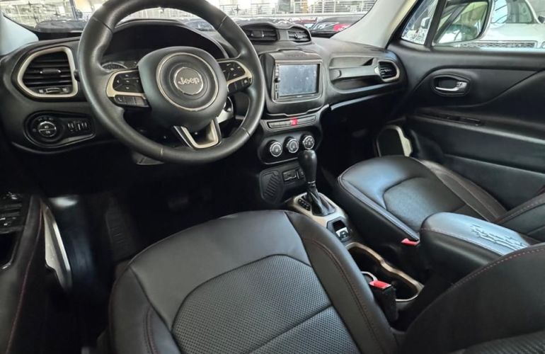 Jeep Renegade 1.8 16V Sport - Foto #8
