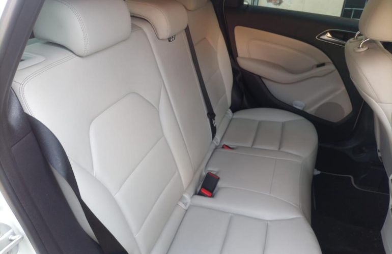 Mercedes-Benz Classe B 200 1.6 Turbo Sport - Foto #4