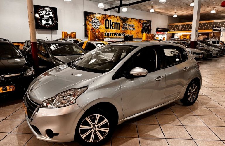 Peugeot 208 1.5 Active 8v - Foto #3