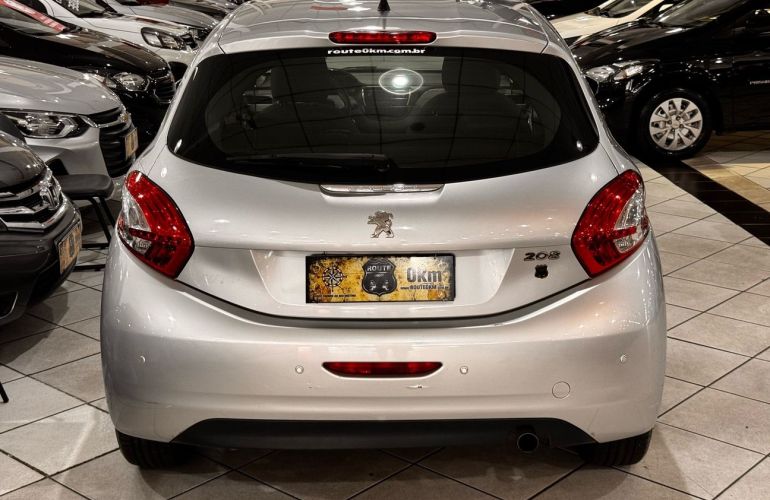 Peugeot 208 1.5 Active 8v - Foto #5