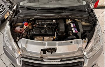 Peugeot 208 1.5 Active 8v - Foto #8