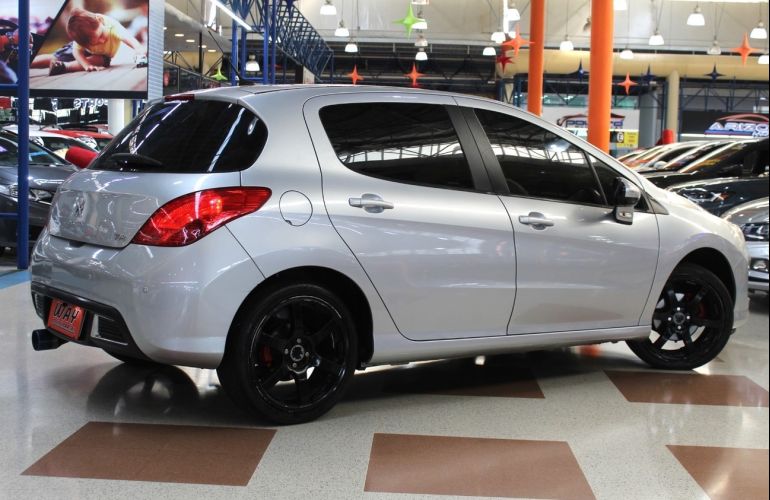 Peugeot 308 1.6 Active 16v - Foto #2