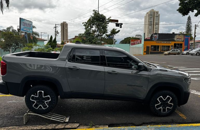 RAM Rampage 2.0 Turbo Rebel 4x4 - Foto #4