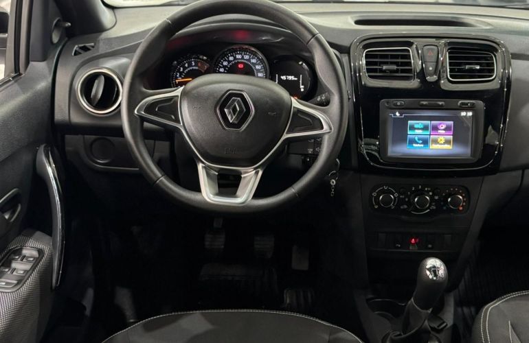 Renault Logan 1.0 12v Sce Zen - Foto #8