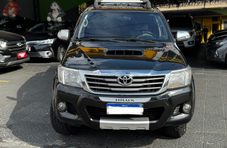 Toyota Hilux 3.0 Srv Top 4x4 CD 16V Turbo Intercooler - Foto #2