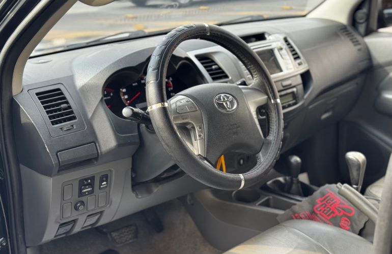 Toyota Hilux 3.0 Srv Top 4x4 CD 16V Turbo Intercooler - Foto #6