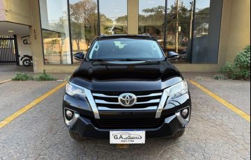 Toyota Hilux Sw4 2.7 Sr 4x2 16v - Foto #2