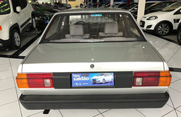 Volkswagen Voyage 1.6 GL 8v - Foto #5