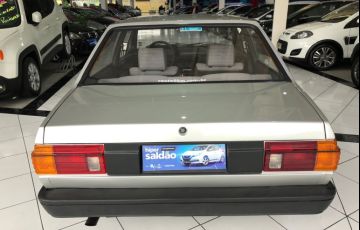 Volkswagen Voyage 1.6 GL 8v - Foto #5