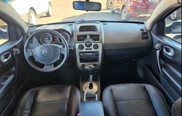 Renault Mégane Sedan Dynamique 2.0 16V (aut) - Foto #8