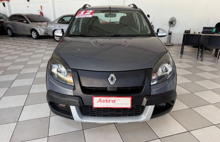 Renault Sandero Stepway 1.6 16V (Flex) - Foto #7