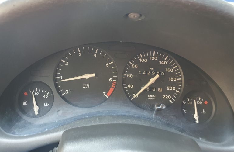 Chevrolet Corsa Sedan GLS 1.6 MPFi 16V - Foto #1