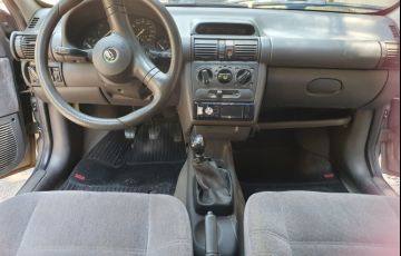 Chevrolet Corsa Sedan GLS 1.6 MPFi 16V - Foto #4