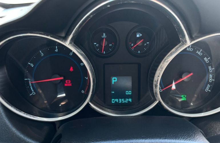 Chevrolet Cruze Sport6 LTZ 1.8 16V Ecotec (Aut) (Flex) - Foto #9