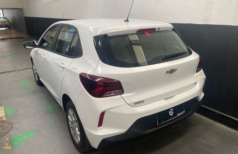 Chevrolet Onix 1.0 Flex LT Manual - Foto #3