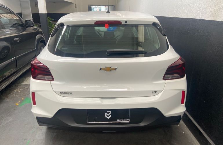 Chevrolet Onix 1.0 Flex LT Manual - Foto #4