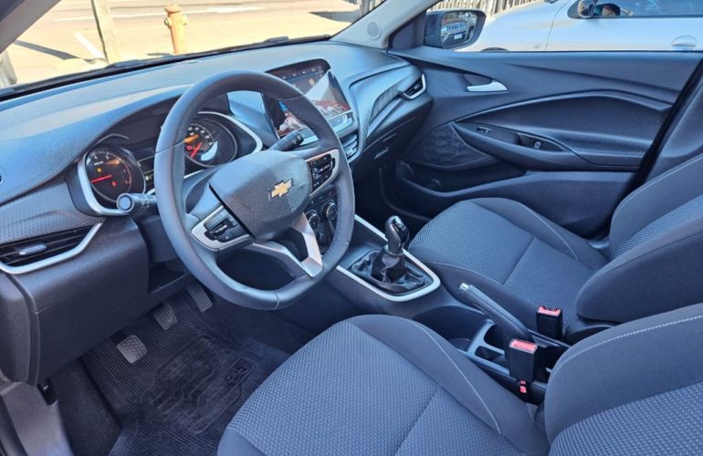 Chevrolet Onix 1.0 LT - Foto #10