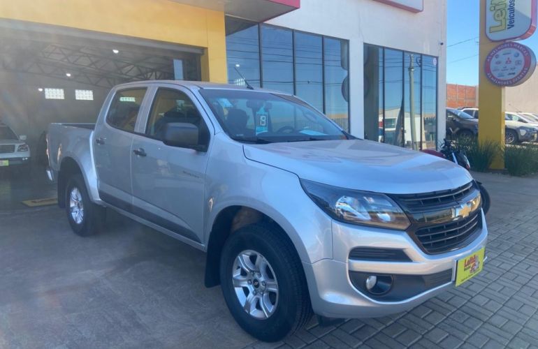 Chevrolet S10 2.5 ECOTEC SIDI Advantage (Cabine Dupla) - Foto #3