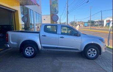 Chevrolet S10 2.5 ECOTEC SIDI Advantage (Cabine Dupla) - Foto #4