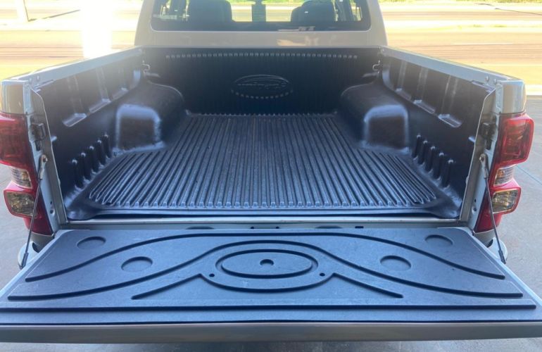 Chevrolet S10 2.5 ECOTEC SIDI Advantage (Cabine Dupla) - Foto #8