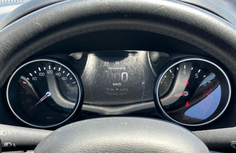 Fiat Toro 1.8 16V Evo Freedom - Foto #6