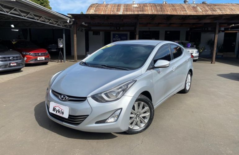 Hyundai Elantra 2.0 GLS (Aut) (Flex) - Foto #1