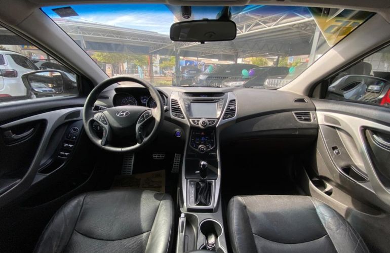 Hyundai Elantra 2.0 GLS (Aut) (Flex) - Foto #9