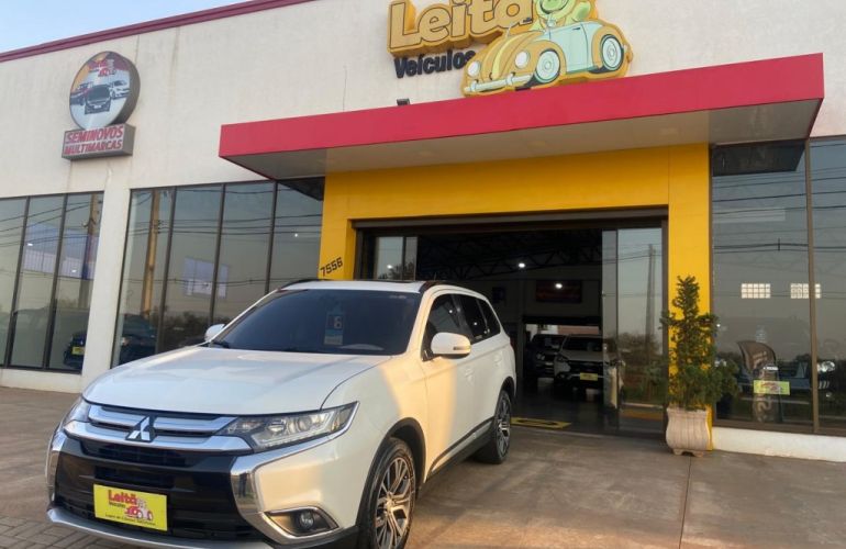 Mitsubishi Outlander 2.0 16V CVT - Foto #1