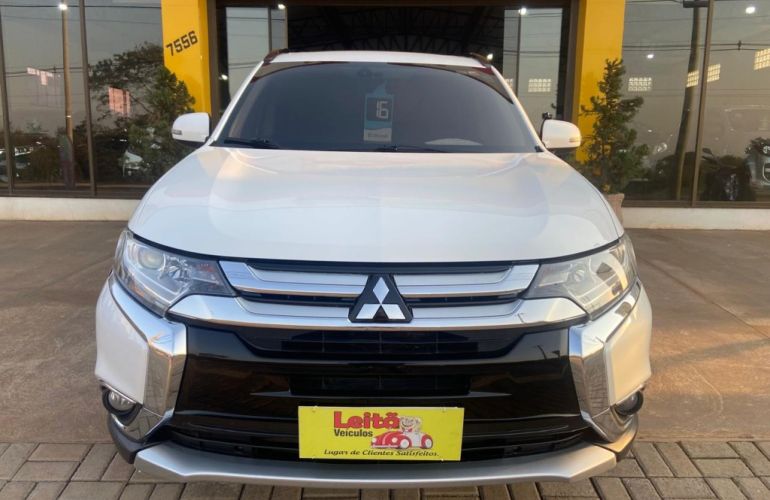 Mitsubishi Outlander 2.0 16V CVT - Foto #4