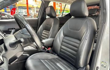 Nissan Kicks 1.6 16V Sl - Foto #9