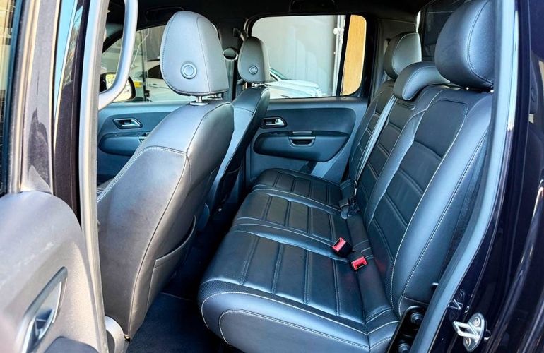 Volkswagen Amarok 3.0 V6 TDi Highline Extreme CD 4motion - Foto #5