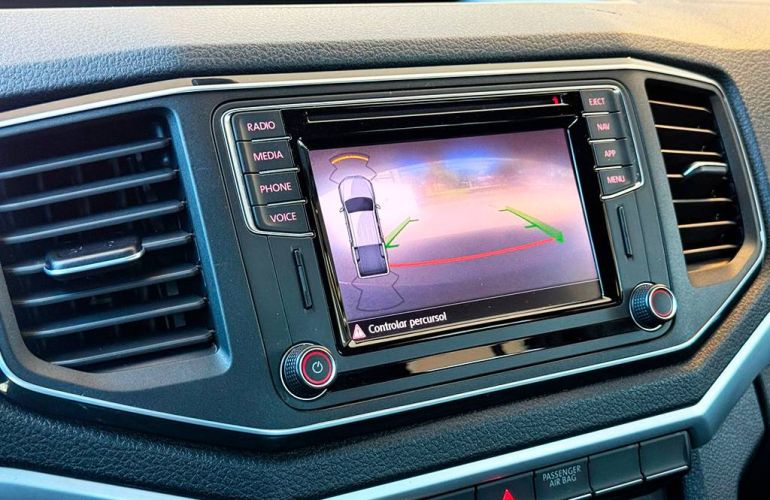 Volkswagen Amarok 3.0 V6 TDi Highline Extreme CD 4motion - Foto #9