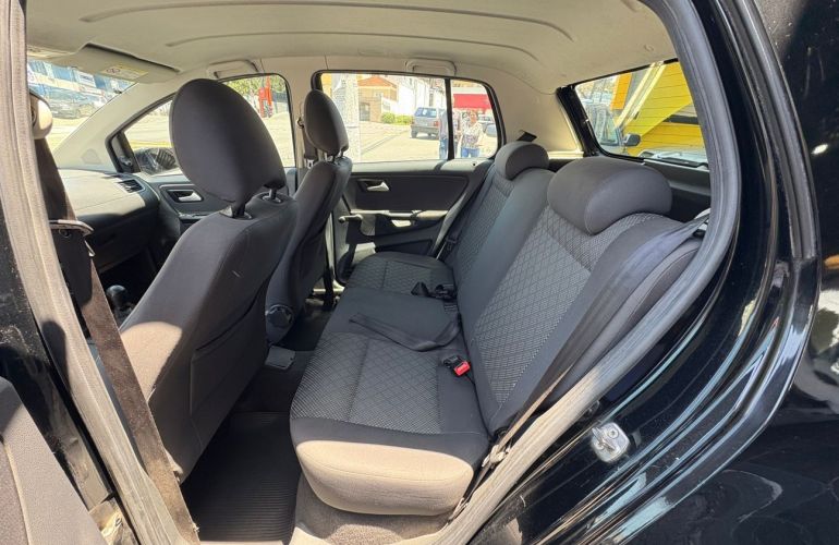 Volkswagen Fox 1.6 Msi Trendline 8v - Foto #8