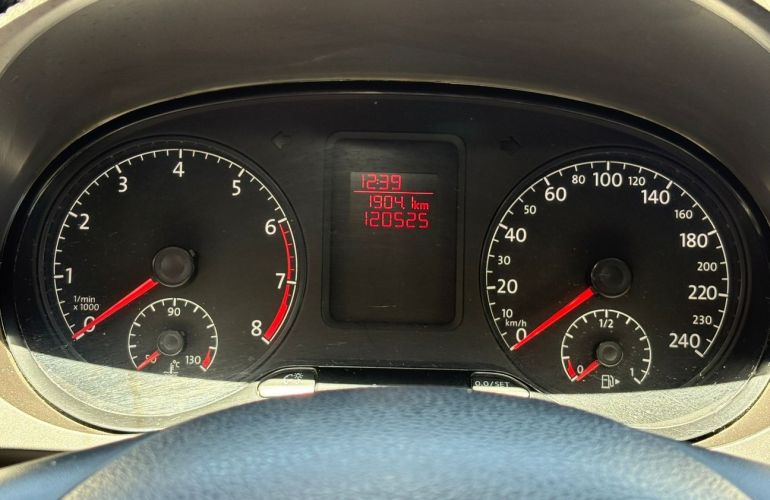 Volkswagen Fox 1.6 Msi Trendline 8v - Foto #9