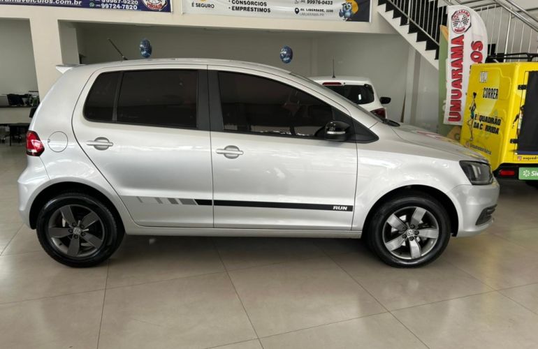 Volkswagen Fox 1.6 MSI Run (Flex) - Foto #7