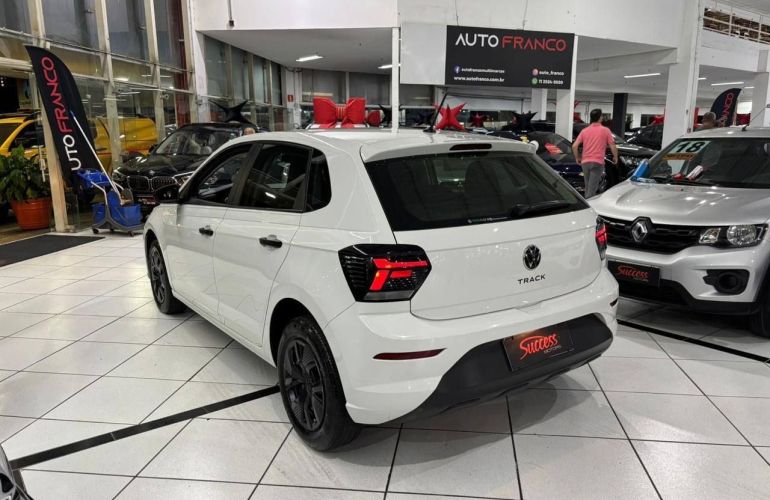 Volkswagen Polo 1.0 MPi Track - Foto #4