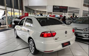 Volkswagen Voyage 1.0 12v MPi Totalflex - Foto #4