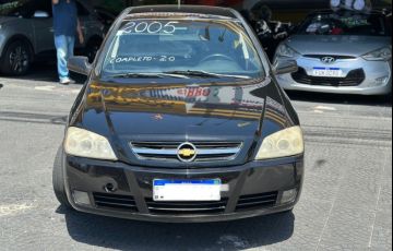Chevrolet Astra 2.0 MPFi Comfort Sedan 8V Multipower - Foto #2