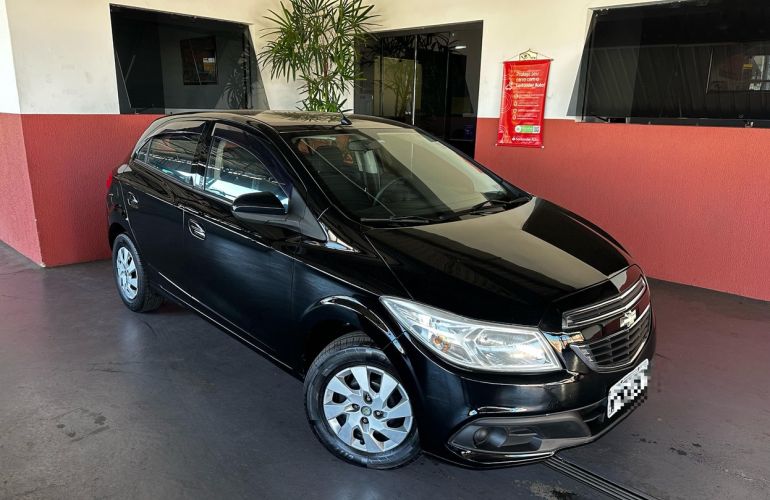 Chevrolet Onix 1.0 MPFi LT 8v - Foto #1