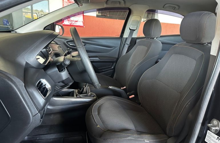 Chevrolet Onix 1.0 MPFi LT 8v - Foto #9