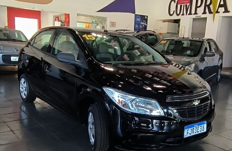 Chevrolet Onix 1.0 MPFi LT 8v - Foto #2