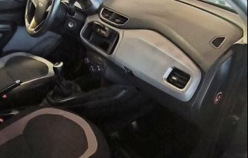 Chevrolet Onix 1.0 MPFi LT 8v - Foto #8