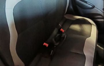 Chevrolet Onix 1.0 MPFi LT 8v - Foto #10