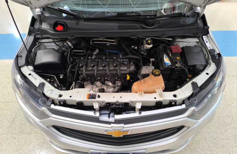 Chevrolet Onix 1.0 MPFi LT 8v - Foto #5