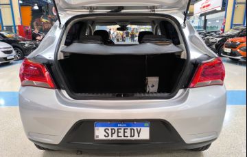 Chevrolet Onix 1.0 MPFi LT 8v - Foto #9