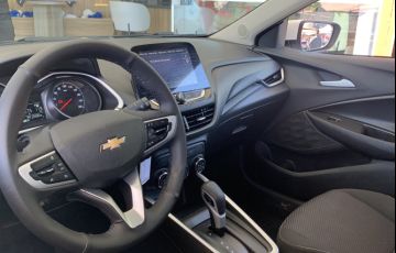 Chevrolet Onix 1.0 Turbo LT (Aut) - Foto #3