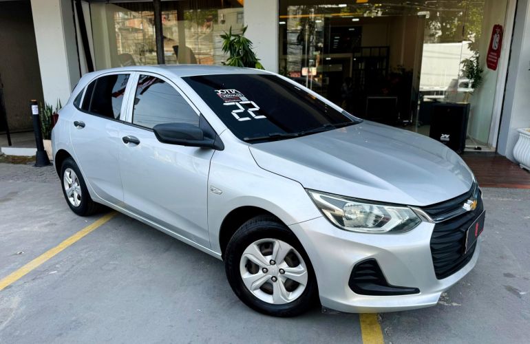 Chevrolet Onix 1.0 Turbo Flex Automático - Foto #2