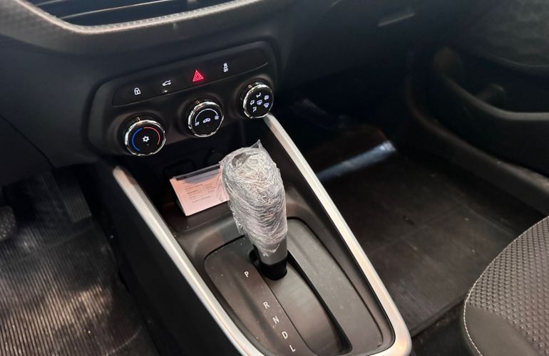 Chevrolet Onix 1.0 Turbo Flex Automático - Foto #8