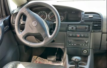 Chevrolet Zafira 2.0 MPFi Expression 8v - Foto #6